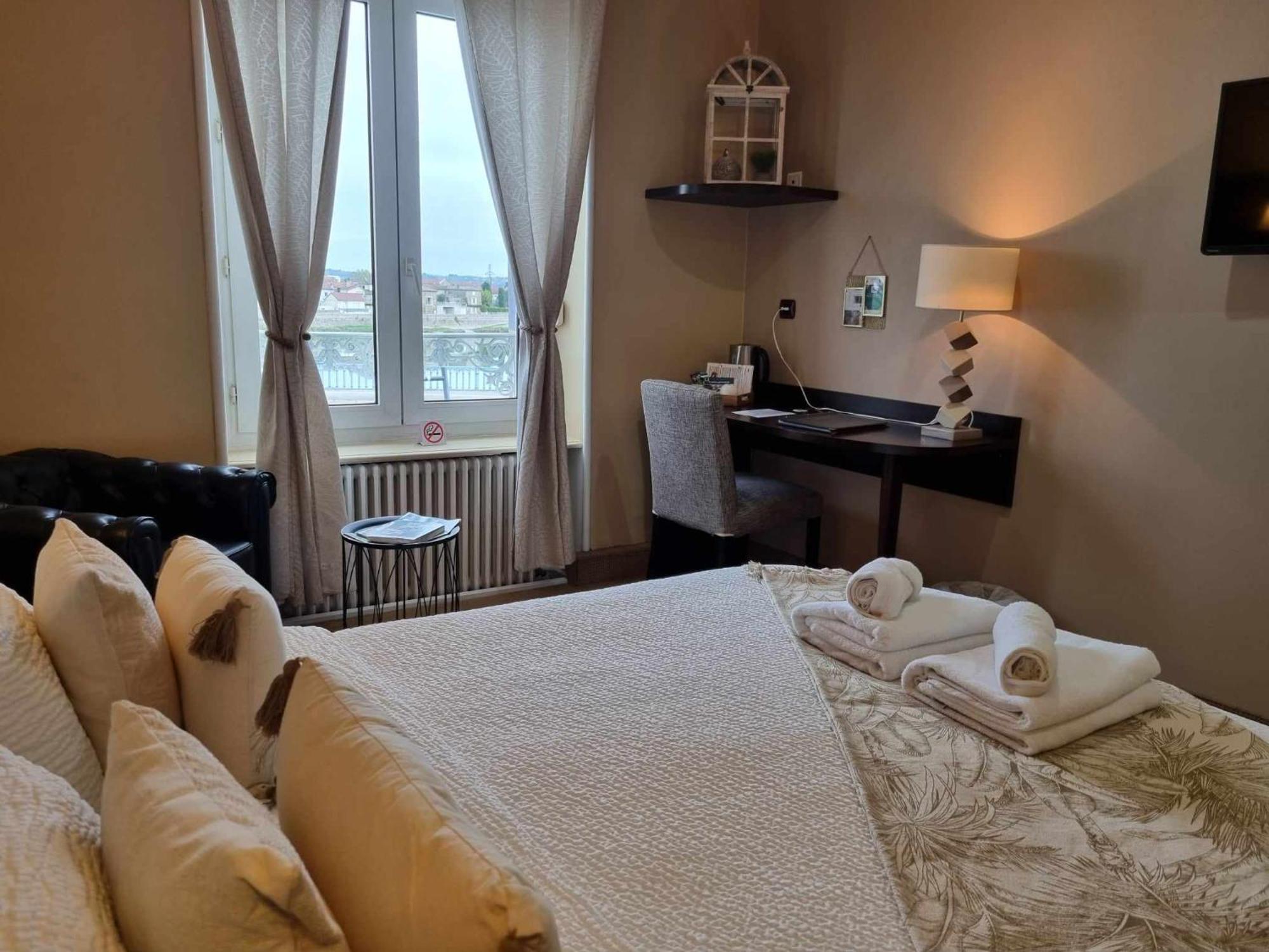 Logis Hotel Schaeffer- Restaurant Le Saint Georges Serrières-en-Chautagne Kültér fotó